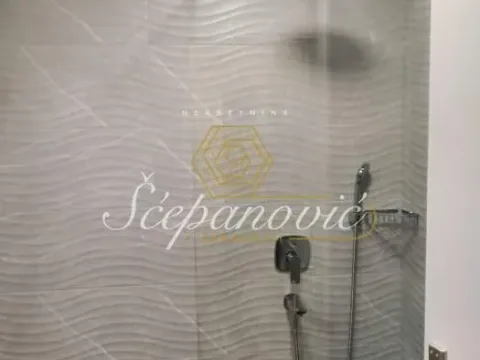 Izdavanje, dvosoban stan, 64m², Centar, Novi Sad - image 8