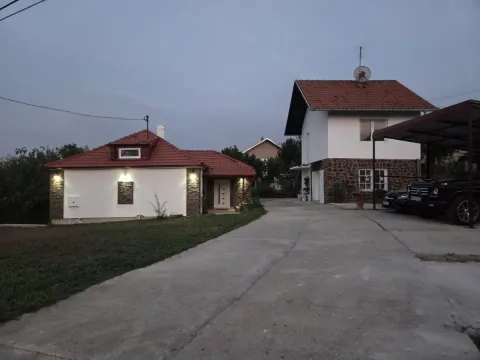 Prodaja, kuća, 72m², Čerević, Beočin - image 2