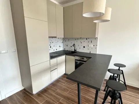 Izdavanje, stan, 36m², Centar, Bar - image 6