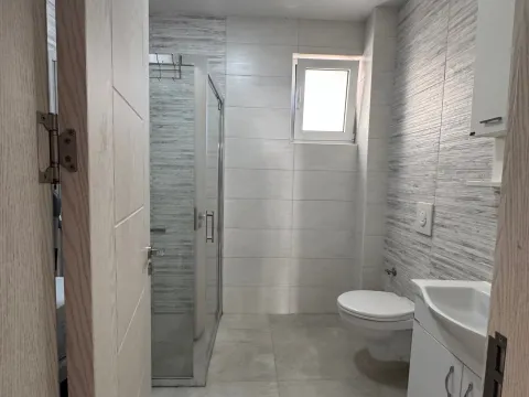 Sale, one bedroom apartment, 62m², Velika Plaža, Ulcinj - image 10