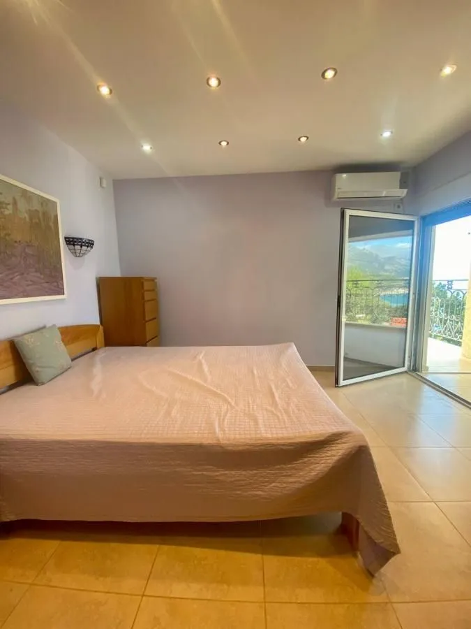 Sale, house, 406m², Bar, Crna Gora