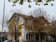 Izdavanje, poslovni prostor, 120m², Centar, Nikšić - image 1