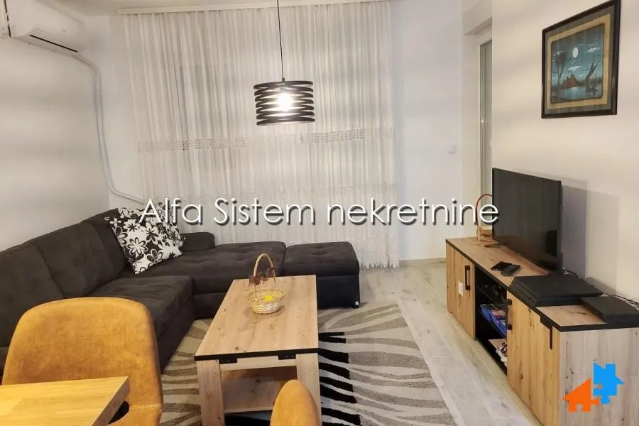 Rent, two bedroom apartment, 50m², Voždovac Sve Podlokacije, Beograd