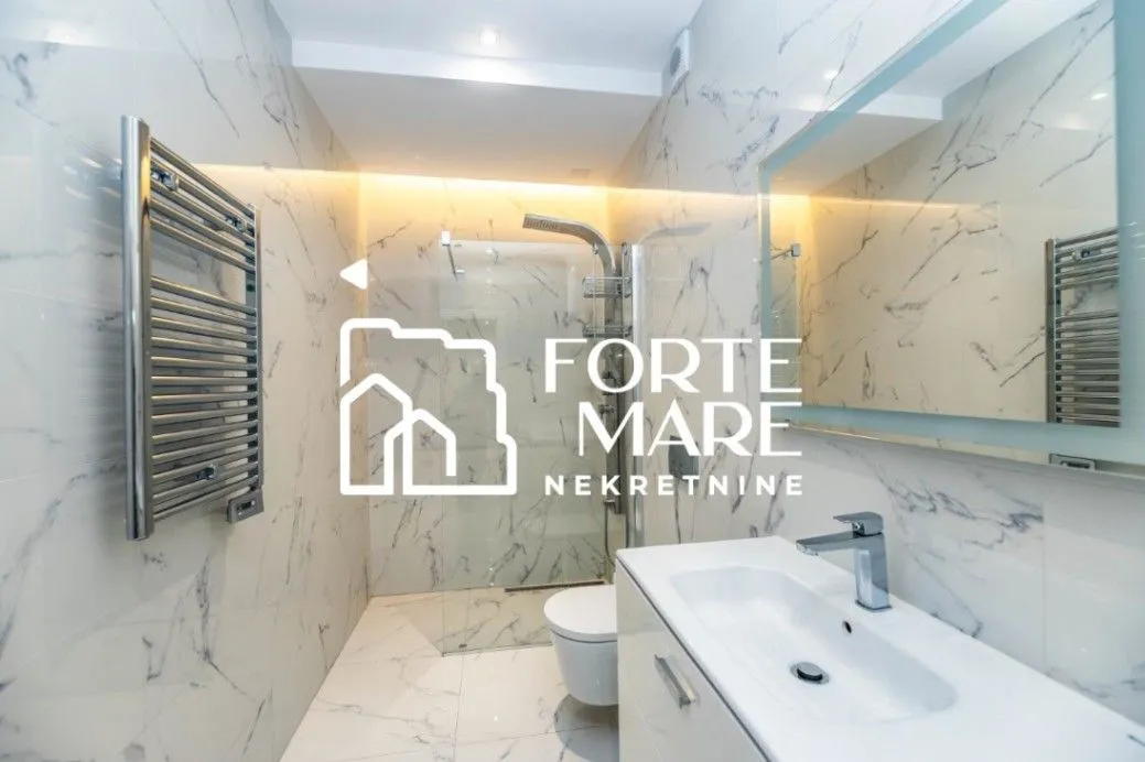 Prodaja, trosoban stan, 179m², Đenovići, Herceg Novi