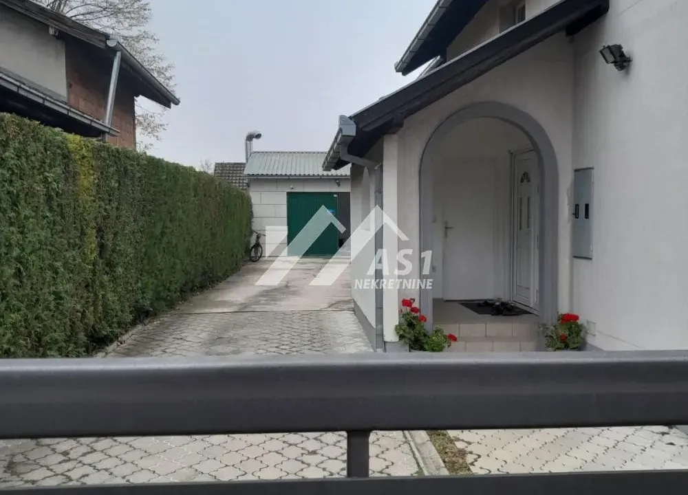 Rent, three bedroom apartment, 55m², Adice, Novi Sad Sve Podlokacije