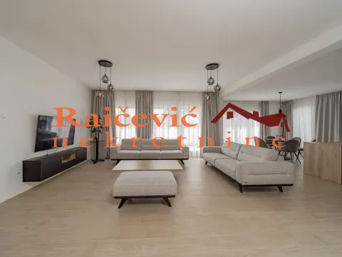 Sale, four bedroom apartment, 145m², Savski Venac, Beograd - image 4