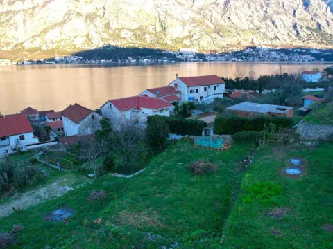 Prodaja, plac, 640m², Prčanj, Kotor - image 10