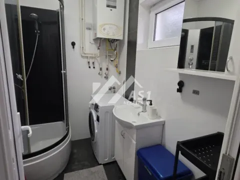 Izdavanje, kuća, 300m², Petrovaradin, Novi Sad - image 8