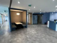 Izdavanje, poslovni prostor, 1m², Kod Capital Plaze, Podgorica - image 2