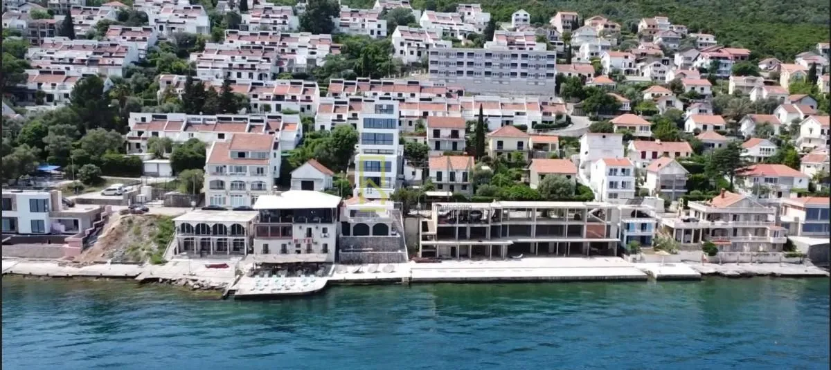 Prodaja, kuća, 200m², Krašići, Tivat