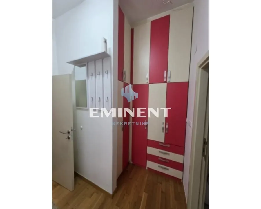Rent, three bedroom apartment, 91m², Voždovac Sve Podlokacije, Beograd