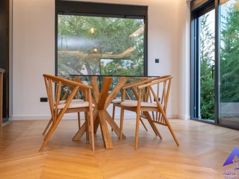 Izdavanje, kuća, 180m², Podgorica, Crna Gora - image 11