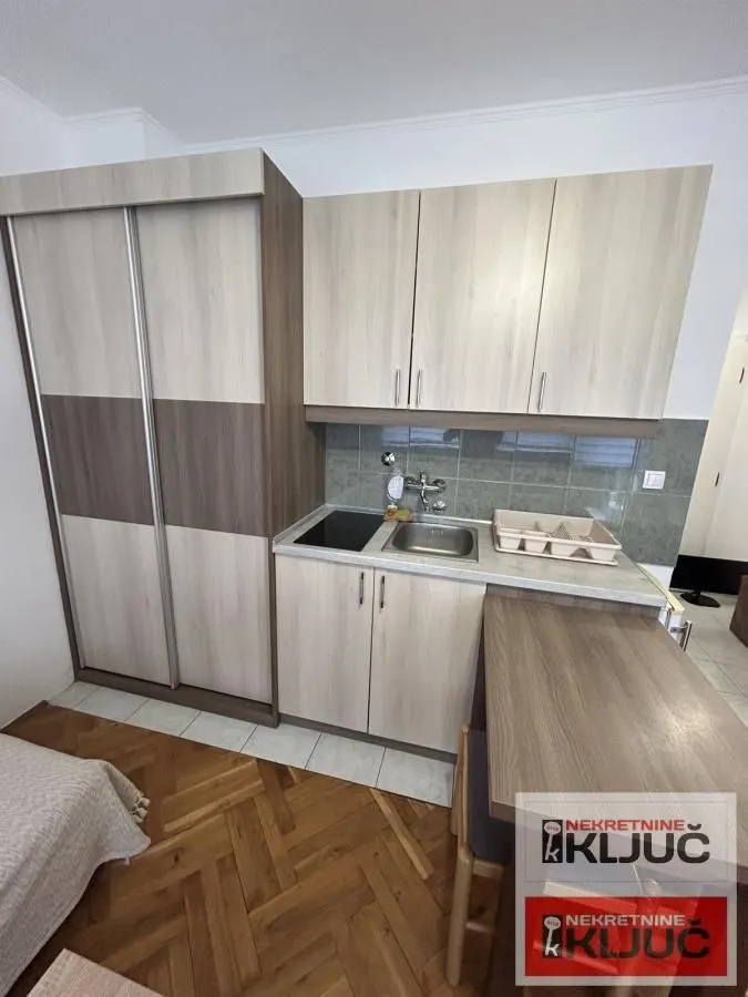 Rent, studio apartment, 25m², Sajmište, Novi Sad