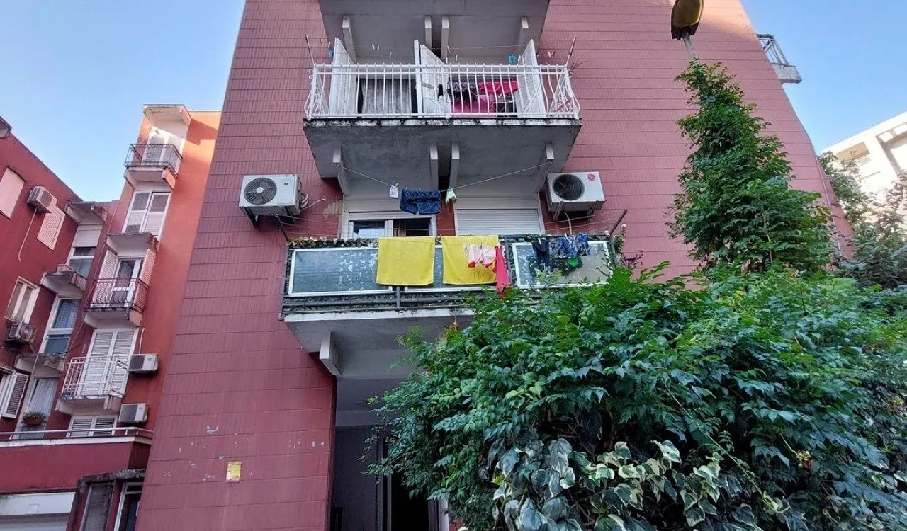 Sale, two bedroom apartment, 54m², Centar, Budva