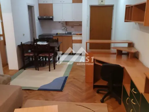 Rent, one bedroom apartment, 40m², Rotkvarija, Novi Sad Sve Podlokacije - image 2