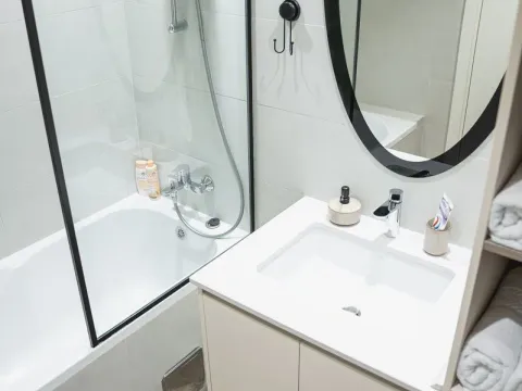 Rent, two bedroom apartment, 55m², Beograd Na Vodi, Beograd - image 5