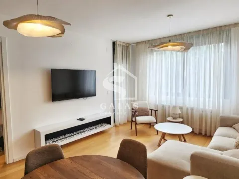 Prodaja, dvosoban stan, 44m², Zemun Cara Dušana, Zemun Sve Podlokacije - image 2