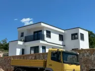 Prodaja,  kuća, 200m2, Dobre Vode, Bar