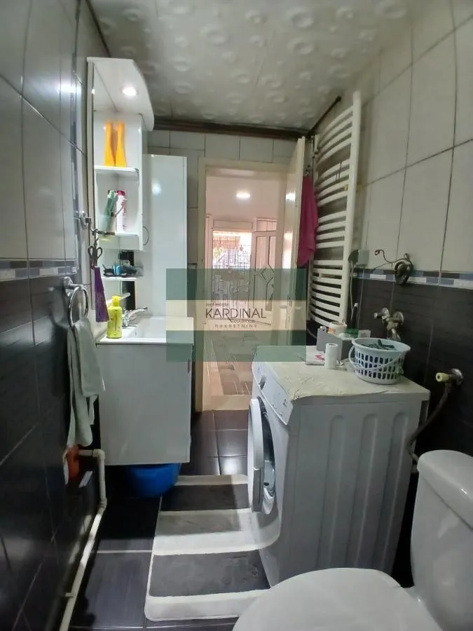 Prodaja, kuća, 226m², Tavrića obori, Jagodina