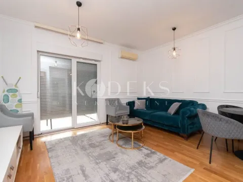 Izdavanje, jednosoban stan, 50m², City Kvart, Podgorica - image 4