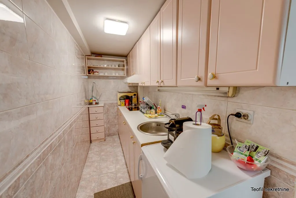Sale, house, 285m², Bezanijska Kosa 1, Bežanijska Kosa Sve Podlokacije