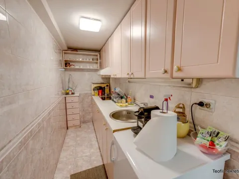 Sale, house, 285m², Bezanijska Kosa 1, Bežanijska Kosa Sve Podlokacije - image 12
