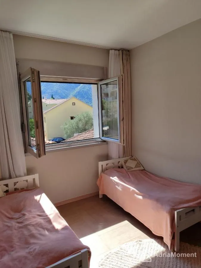 Prodaja, trosoban stan, 114m², Dobrota, Kotor