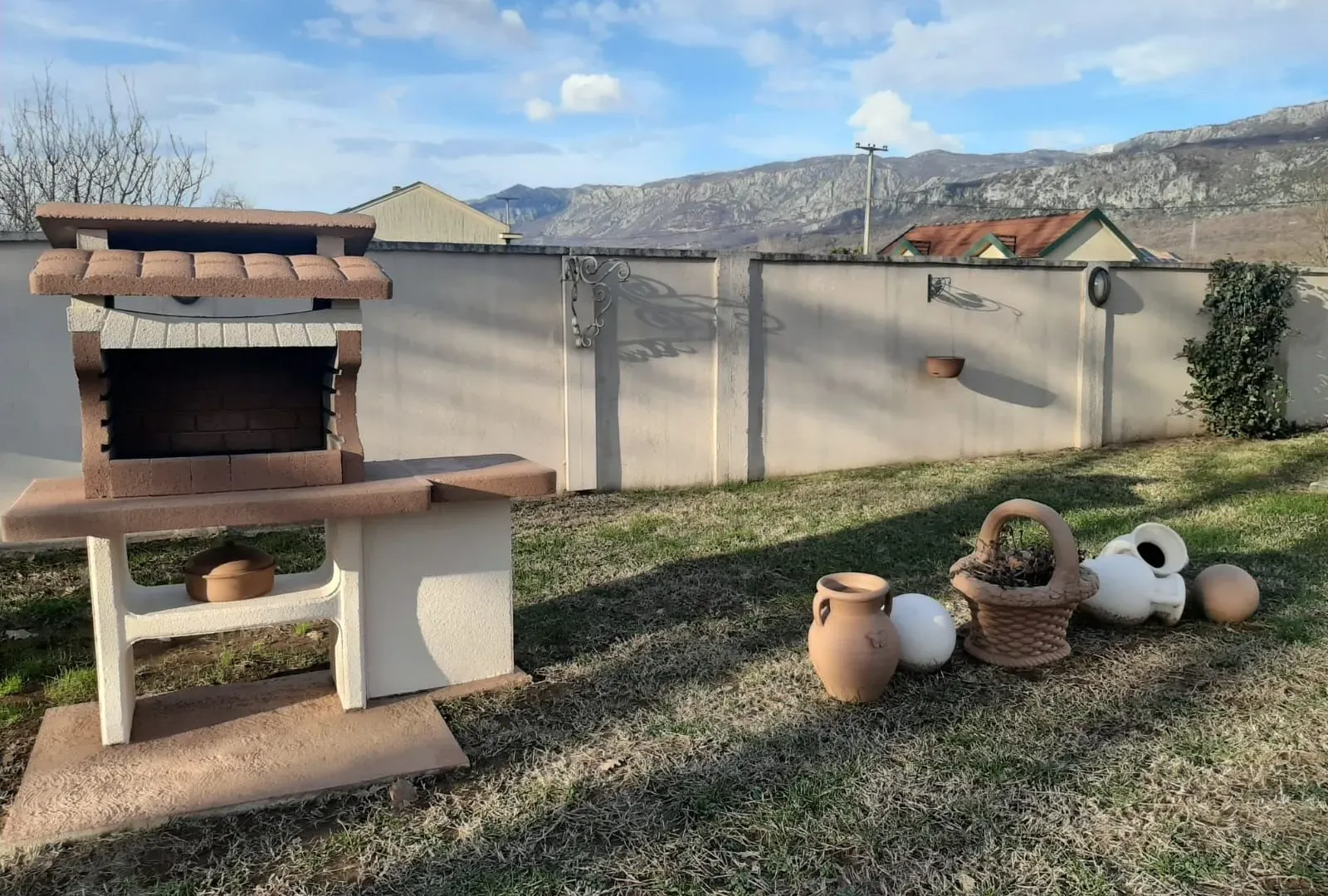 Prodaja, kuća, 106m², Podgorica, Crna Gora