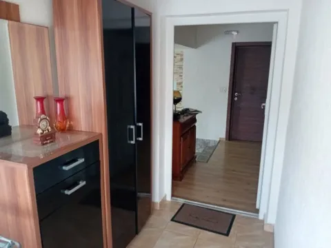 Sale, house, 300m², Zagorič, Podgorica - image 2