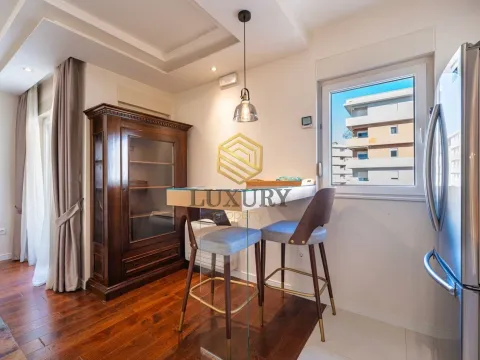 Izdavanje, jednosoban stan, 68m², Central Point, Podgorica - image 4