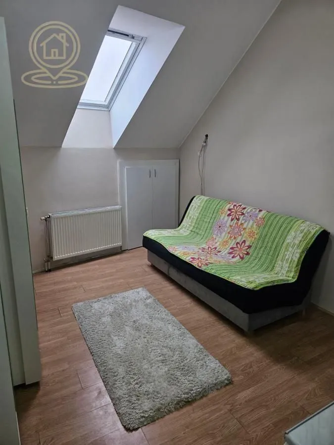 Izdavanje, jednosoban stan, 20m², Salajka, Novi Sad Sve Podlokacije