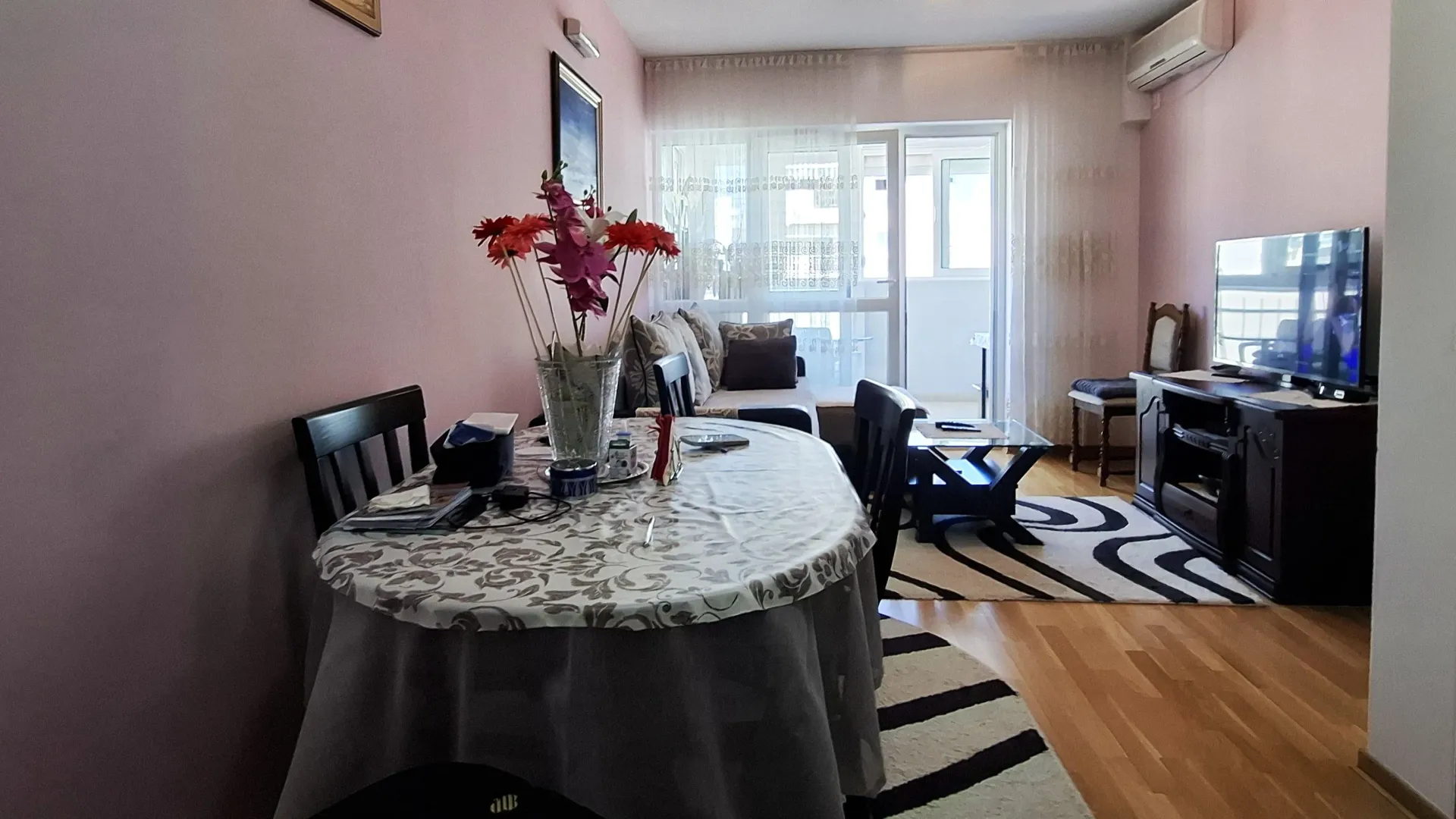 Prodaja, jednosoban stan, 47m², Centar, Bar