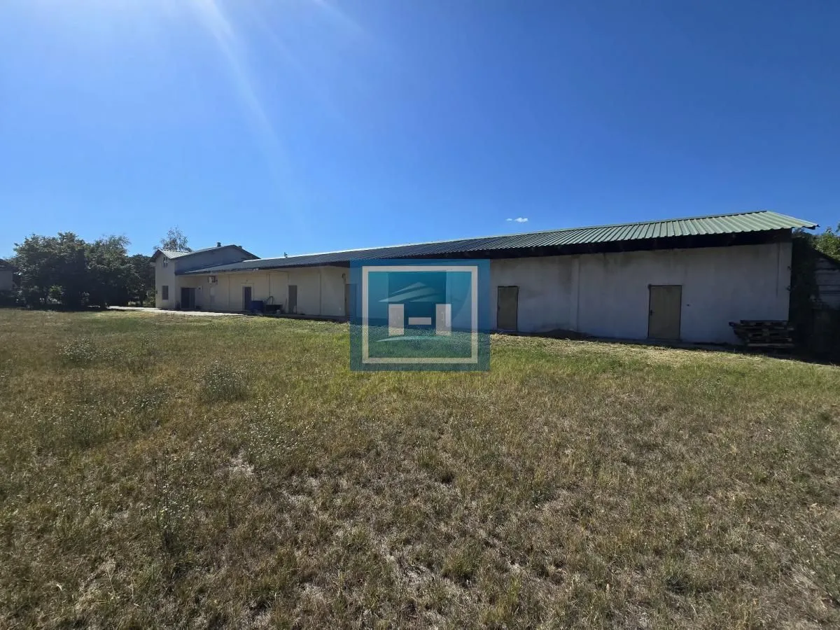 Sale, office space, 482m², Vladičin Han, Srbija