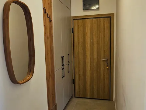 Rent, two bedroom apartment, 61m², Tološi, Podgorica - image 19