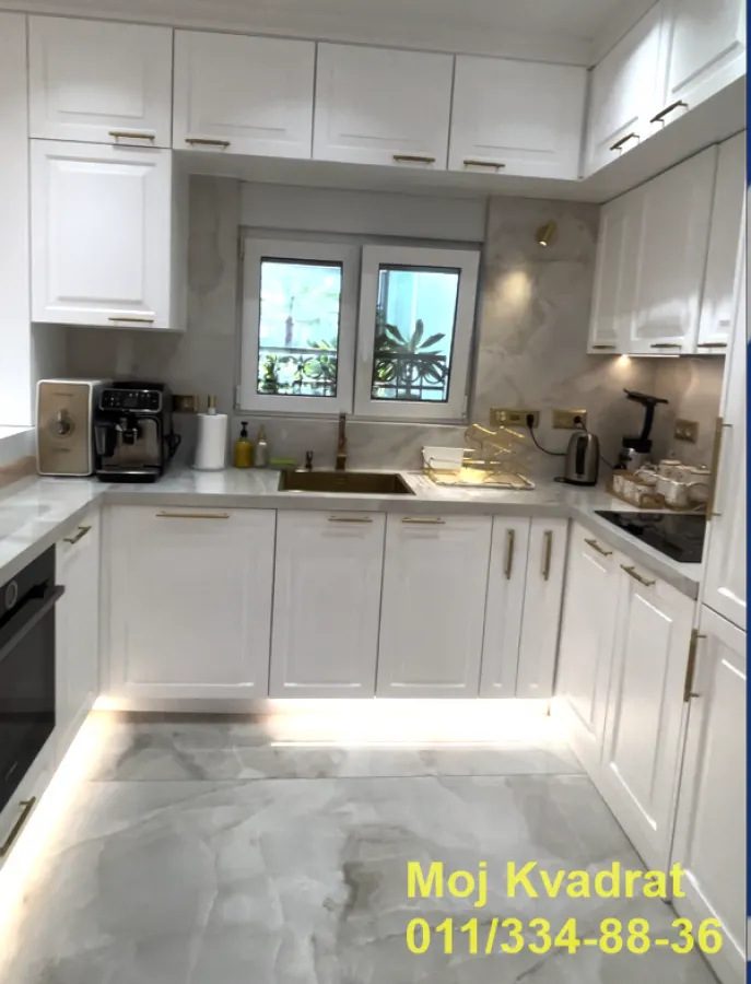 Sale, four bedroom apartment, 180m², Savski Venac, Beograd