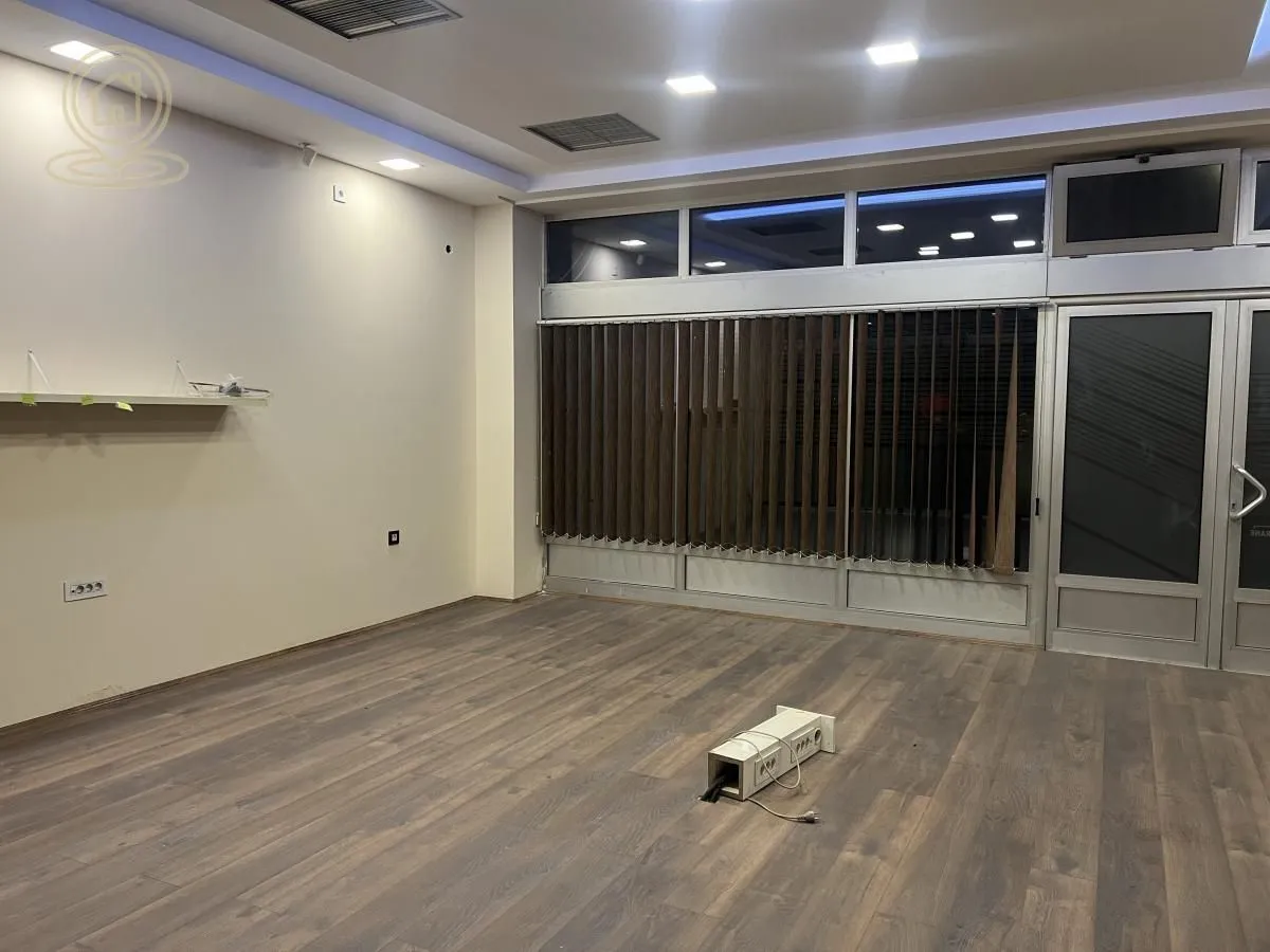Sale, office space, 116m², Novo naselje, Novi Sad