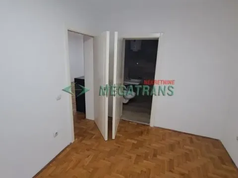 Izdavanje, dvosoban stan, 48m², Bulevar Oslobodjenja, Novi Sad Sve Podlokacije - image 6