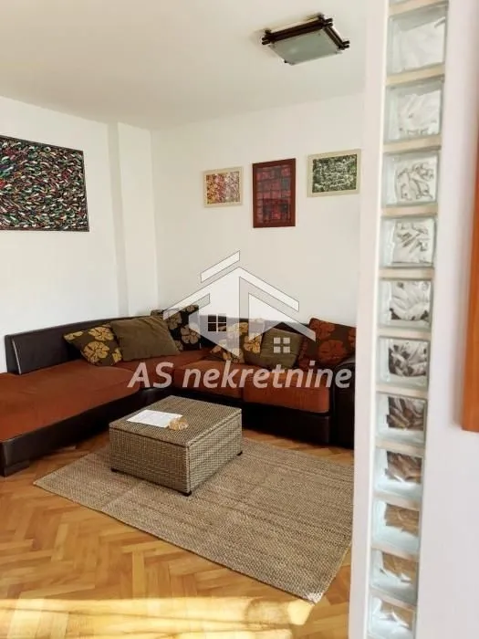 Rent, two bedroom apartment, 40m², Zemun Sve Podlokacije, Beograd