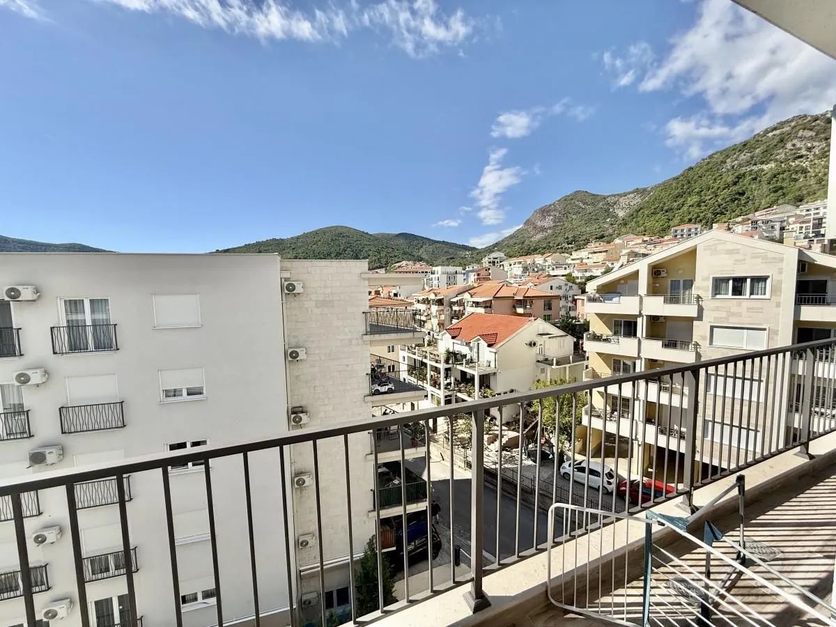 Sale, one bedroom apartment, 46m², Podkošljun, Budva