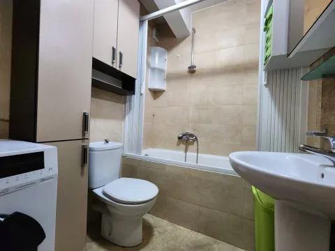 Sale, two bedroom apartment, 63m², Stari Aerodrom, Podgorica - image 6