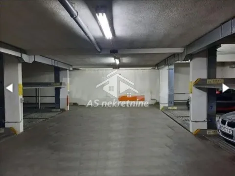 Rent, three bedroom apartment, 68m², Zvezdara Sve Podlokacije, Beograd - image 18