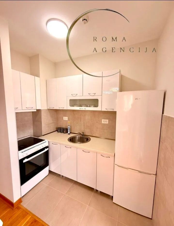 Rent, one bedroom apartment, 45m², City Kej, Podgorica
