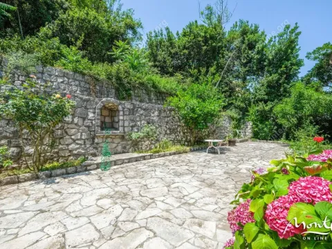 Sale, house, 172m², Muo, Kotor - image 25