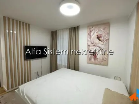 Rent, two bedroom apartment, 55m², Stari Grad, Beograd - image 9