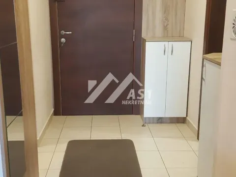Izdavanje, dvosoban stan, 40m², Adamovićevo Naselje, Novi Sad Sve Podlokacije - image 7