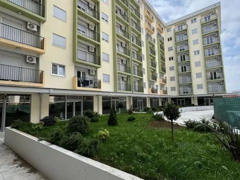 Prodaja, poslovni prostor, 47m2, Pobrežje, Podgorica Prodaja, poslovni prostor, 47m2, Pobrežje, Podgorica
