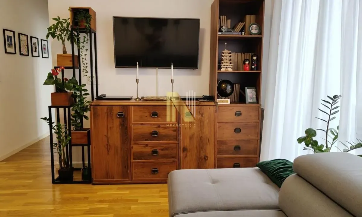 Rent, two bedroom apartment, 58m², Novo naselje, Novi Sad