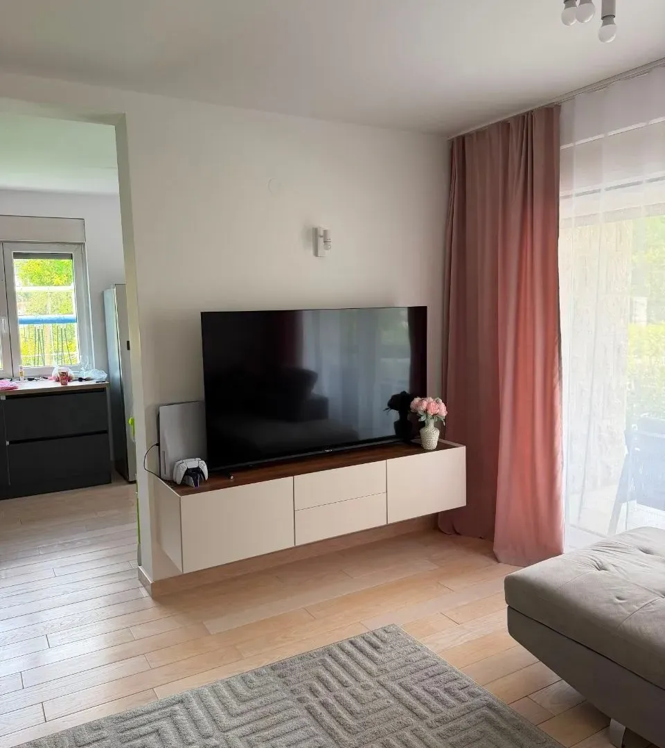 Prodaja, trosoban stan, 76m², Igalo, Herceg Novi