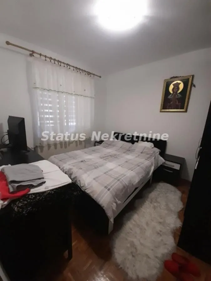 Prodaja, kuća, 246m², Sremski Karlovci, Novi Sad