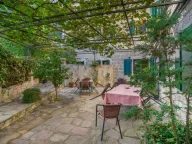 Sale, house, 250m², Kotor, Crna Gora - image 3